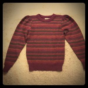 Vintage pattern sweater with puff sleeve shoulder